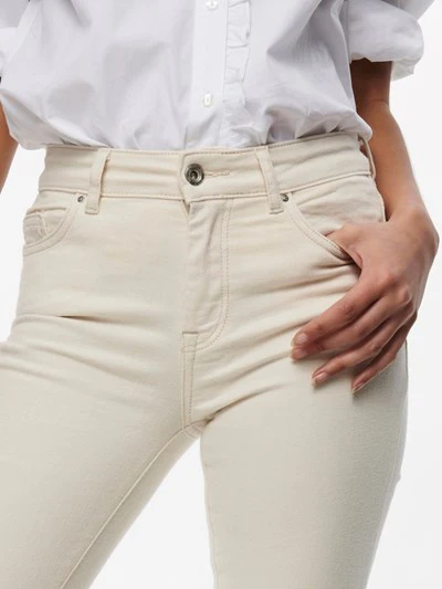 Blush Flair Jeans - Cream 32 Leg - Image 4