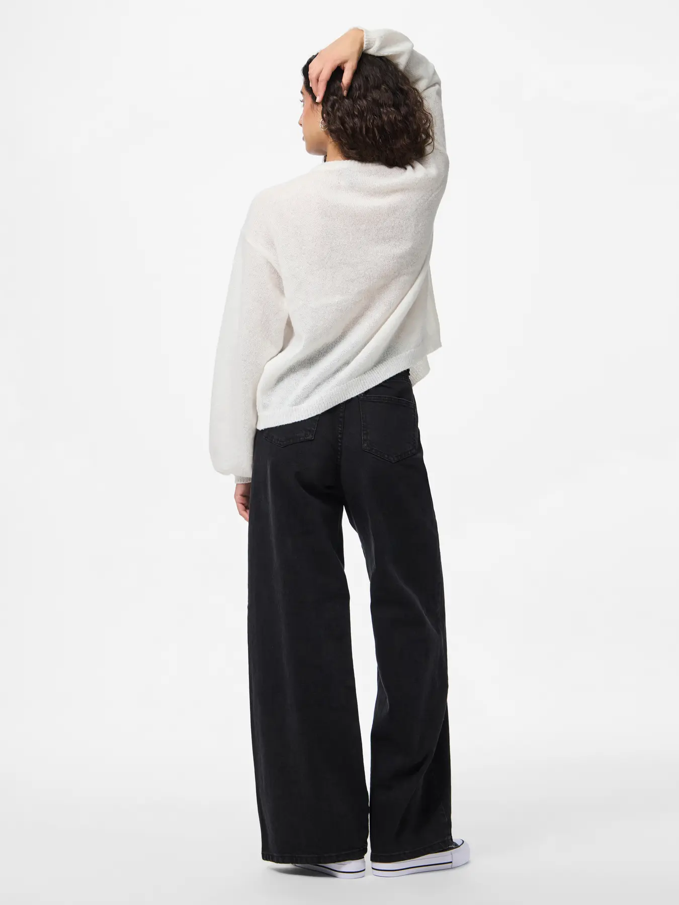 Ida Cardigan White - Image 4