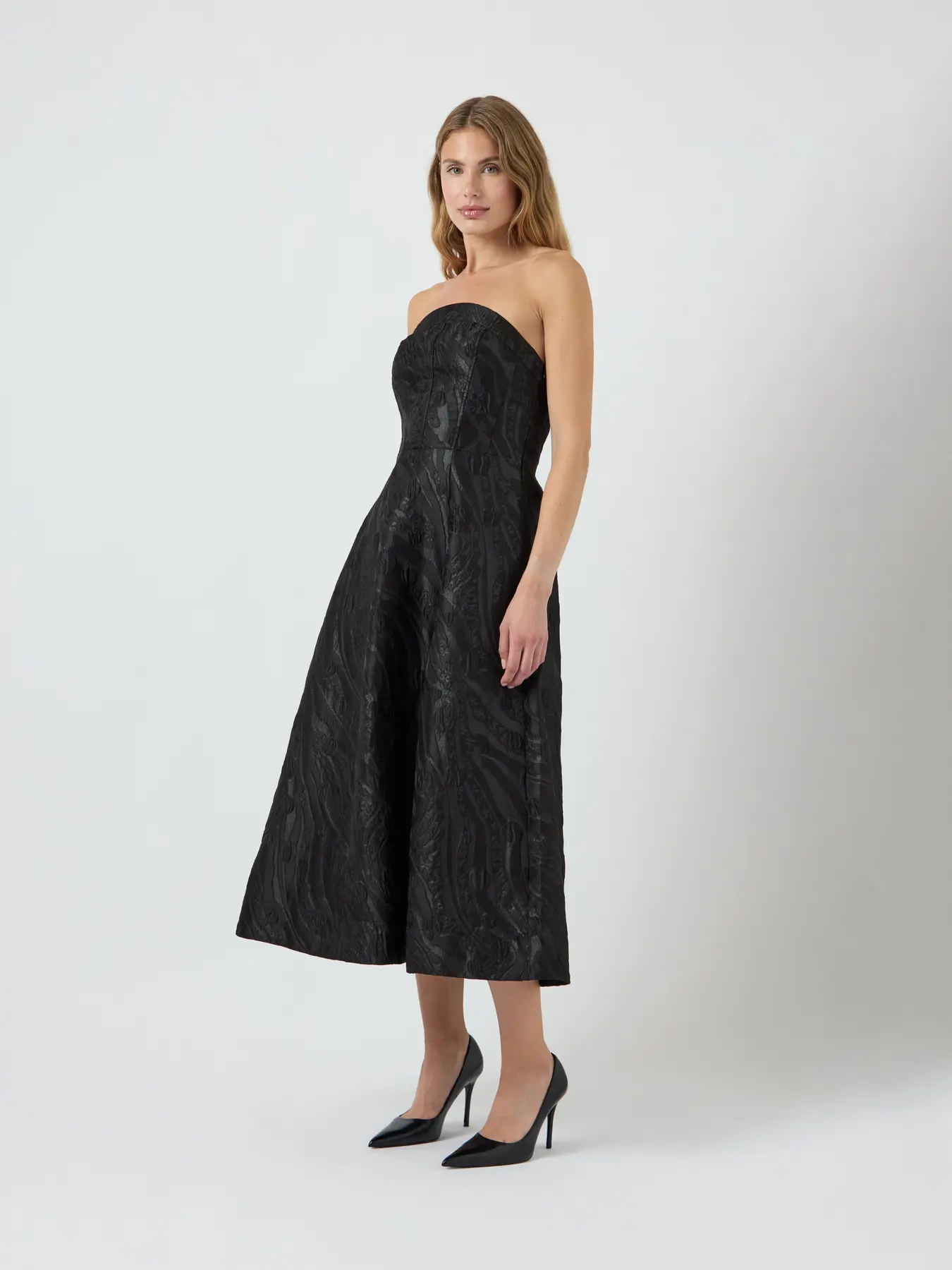 Stello Dress - Image 4