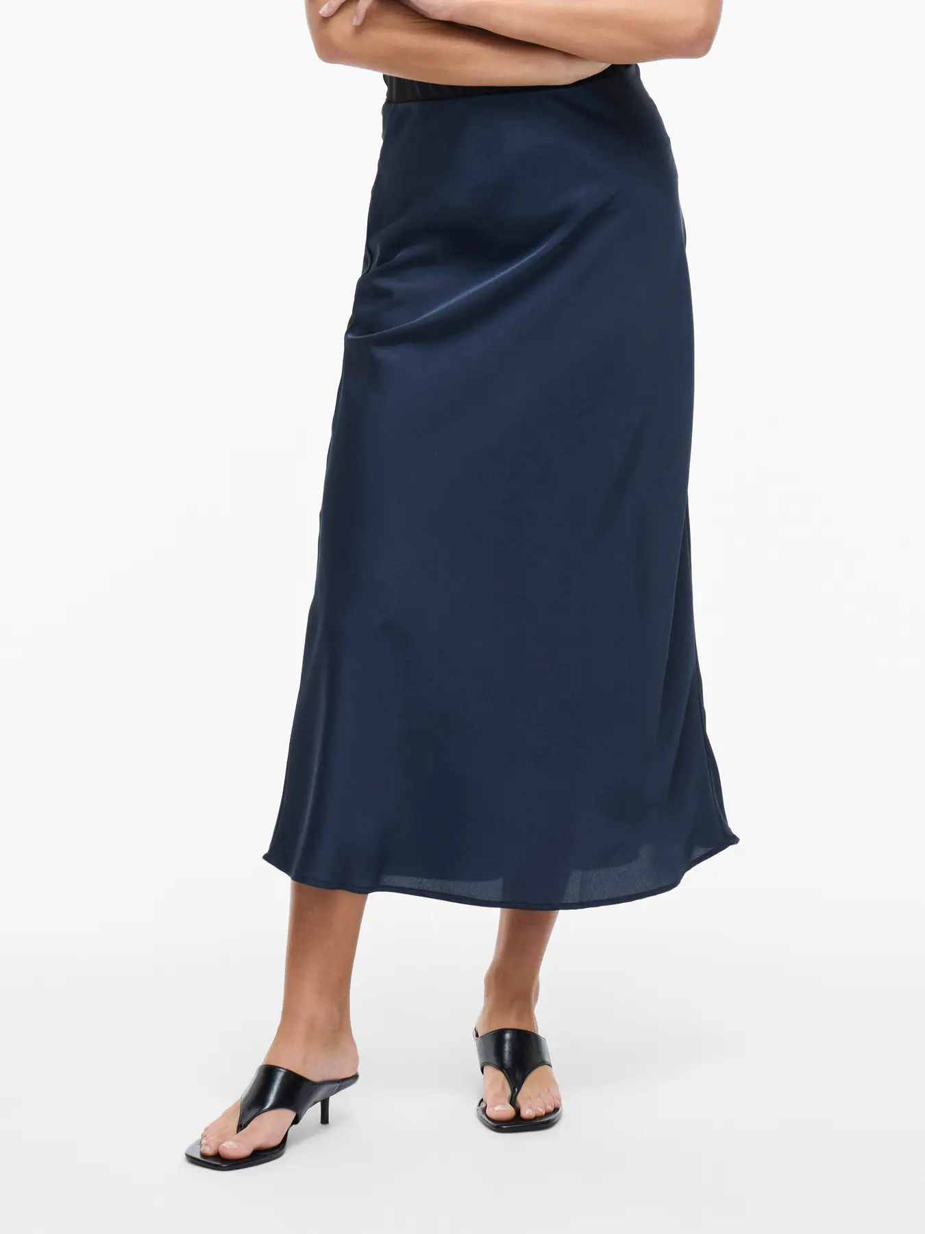 Viellette Maxi Skirt Navy - Image 3