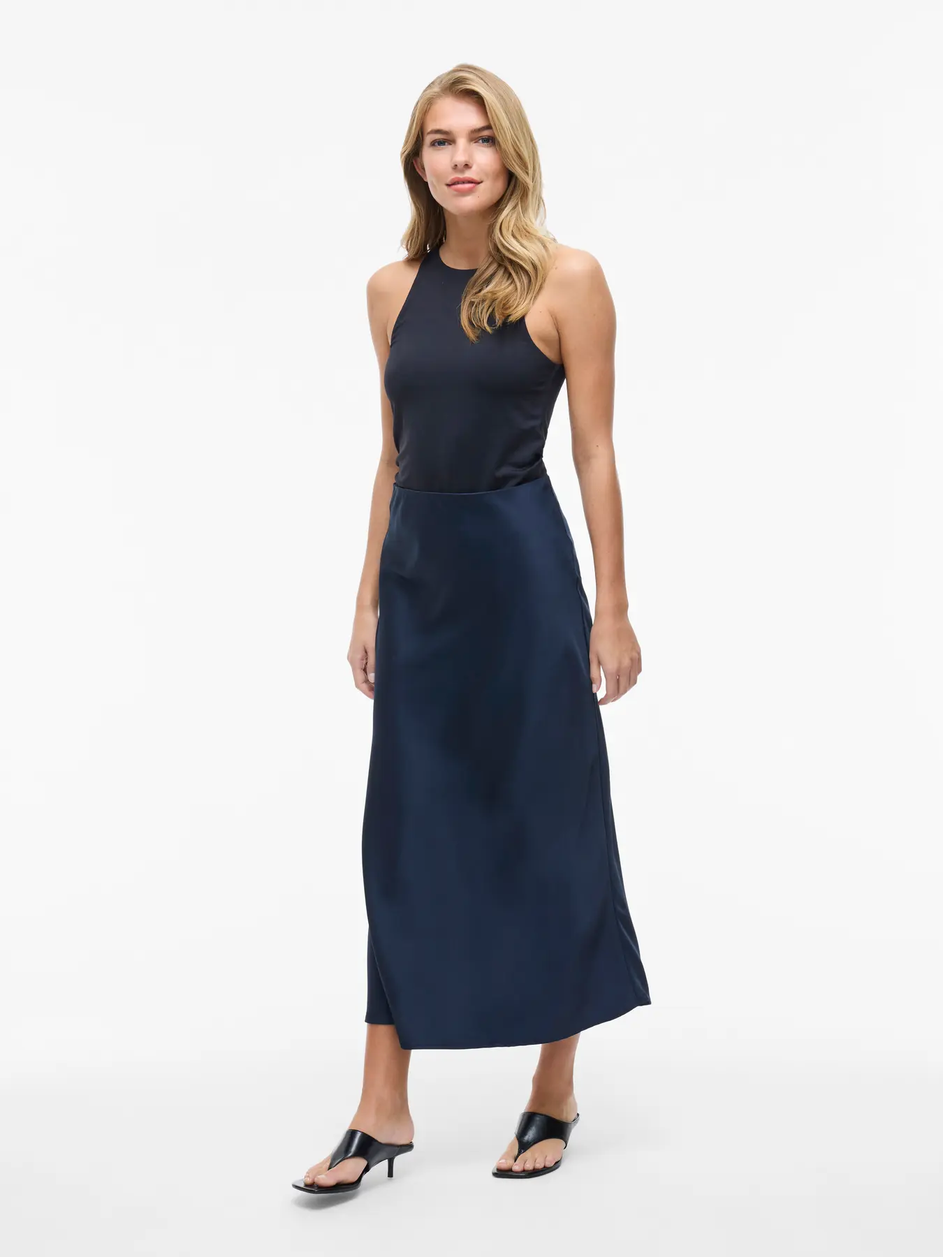 Viellette Maxi Skirt Navy - Image 5